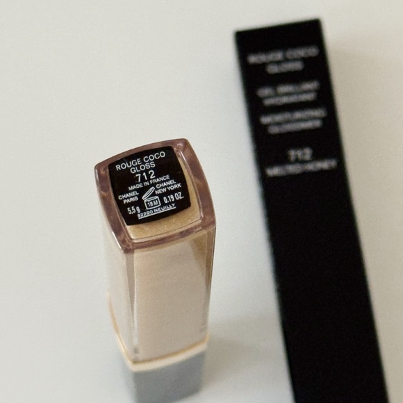NWT Chanel Rouge Coco Gloss Moisturizing Glossimer, 712 Melted Honey - Picture 4 of 6